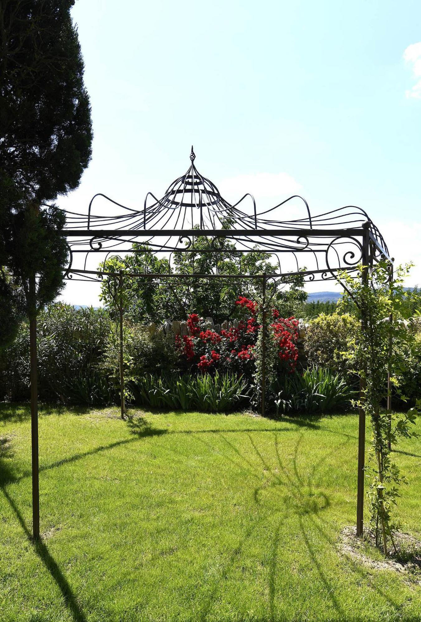 Bastide Des Demoiselles Bed & Breakfast รูสซียง ภายนอก รูปภาพ