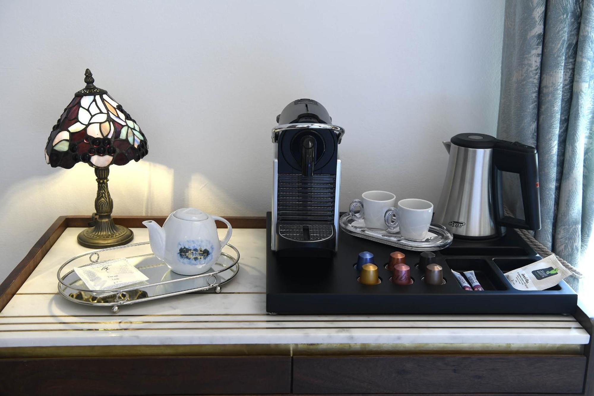 Bastide Des Demoiselles Bed & Breakfast รูสซียง ภายนอก รูปภาพ
