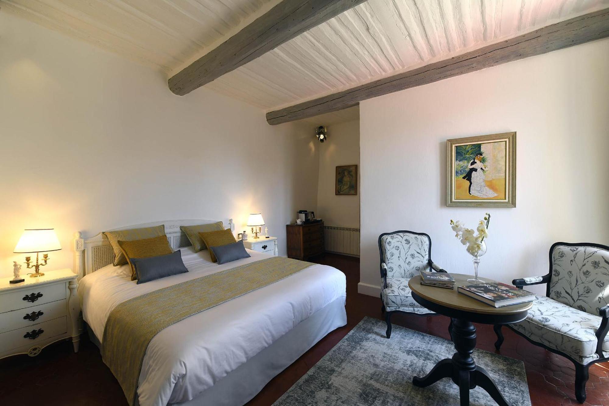 Bastide Des Demoiselles Bed & Breakfast รูสซียง ภายนอก รูปภาพ